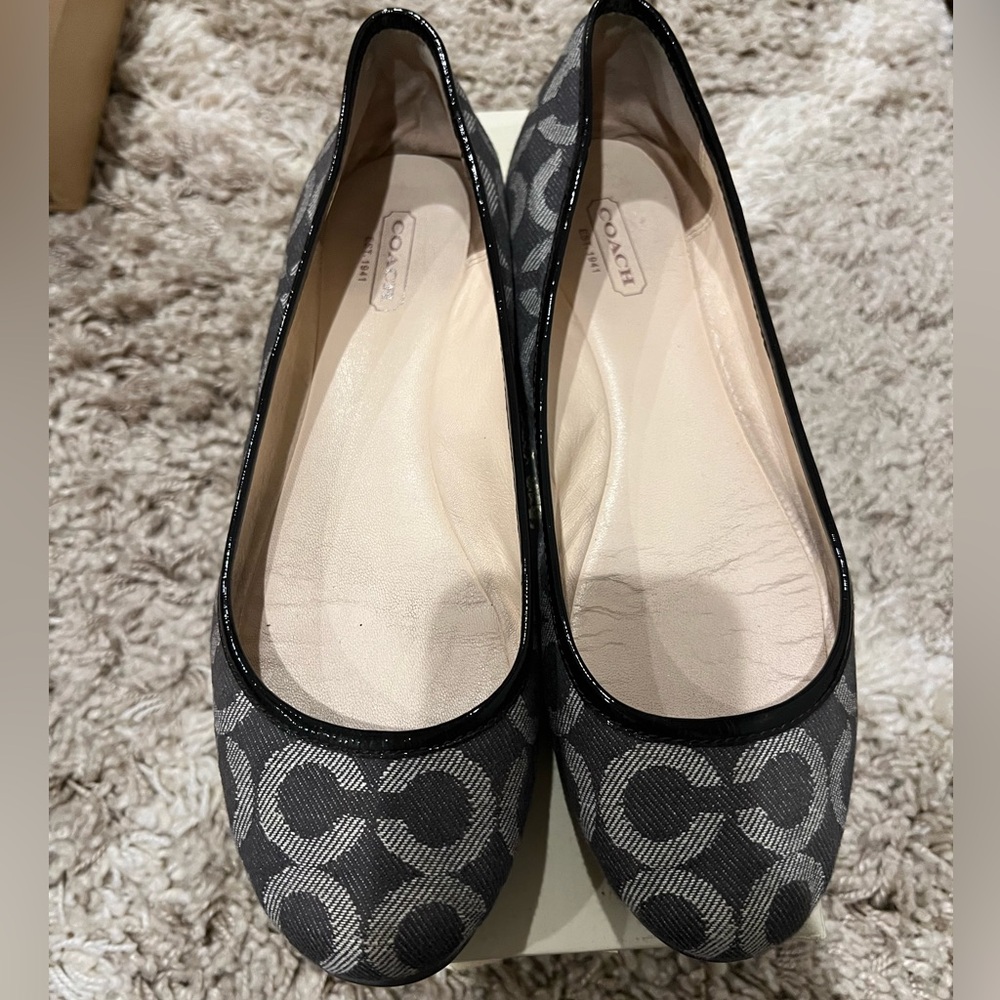 Coach Flats